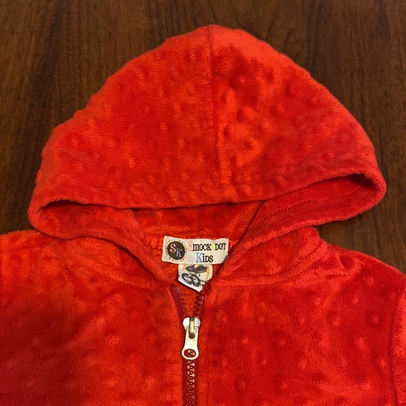 Girls red jacket size 5 smock dot kids brand zipper front pockets hood very soft - Picture 3 of 13